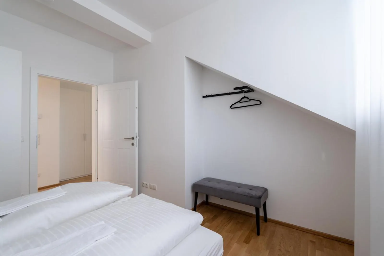 Exclusive 70 M2 Suite With Balcony And Air Conditioning Βιέννη Διαμέρισμα